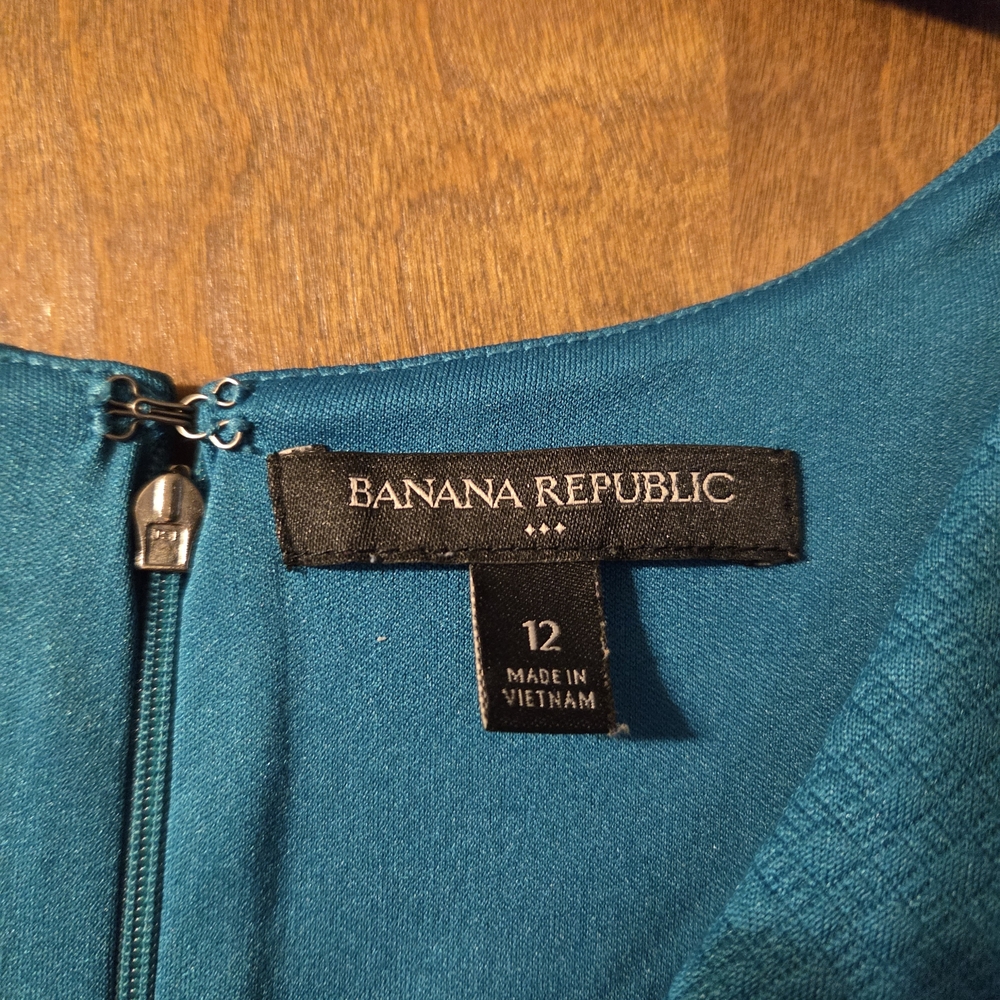 Banana Republic Women's Blue Peplum Top - Picture 3 of 3